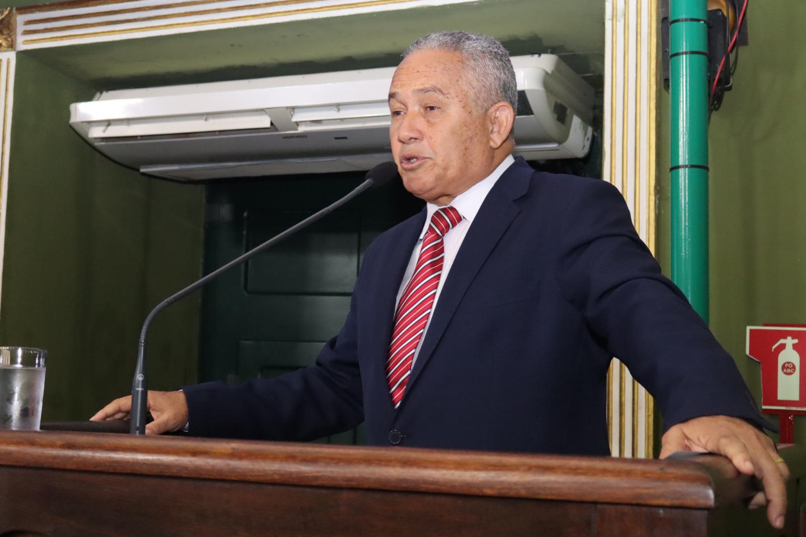 Teo Senna diz que APLB usa professores como “massa de manobra” para interesses políticos – Bahia sem Fronteiras
