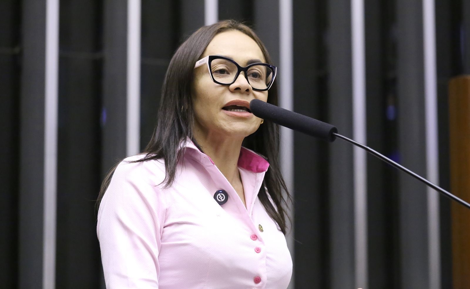 Mulher que provocou Jerônimo no 2 de Julho é oposição em Camaçari 1